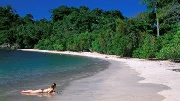 Playa paradisiáca de Costa Rica.