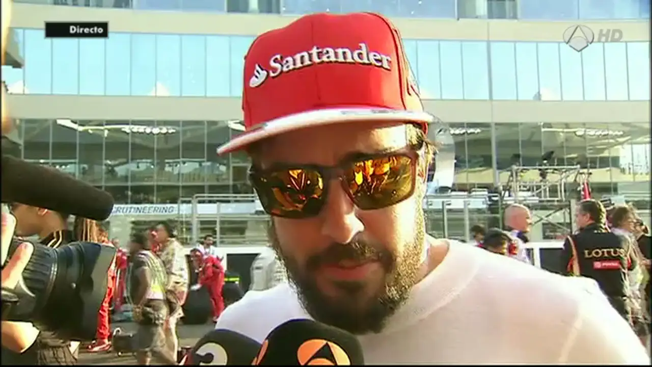 Alonso bromea sobre las palabras del Rey: "Ahí lo dejó"