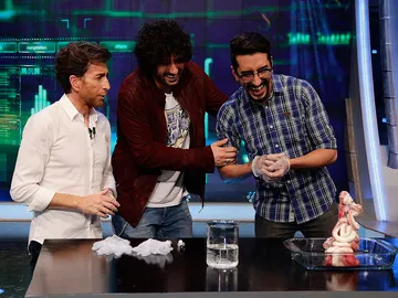 Melendi, Pablo Motos y Marron en El Hormiguero 3.0 Melendi, Pablo Motos y Marron en El Hormiguero 3.0