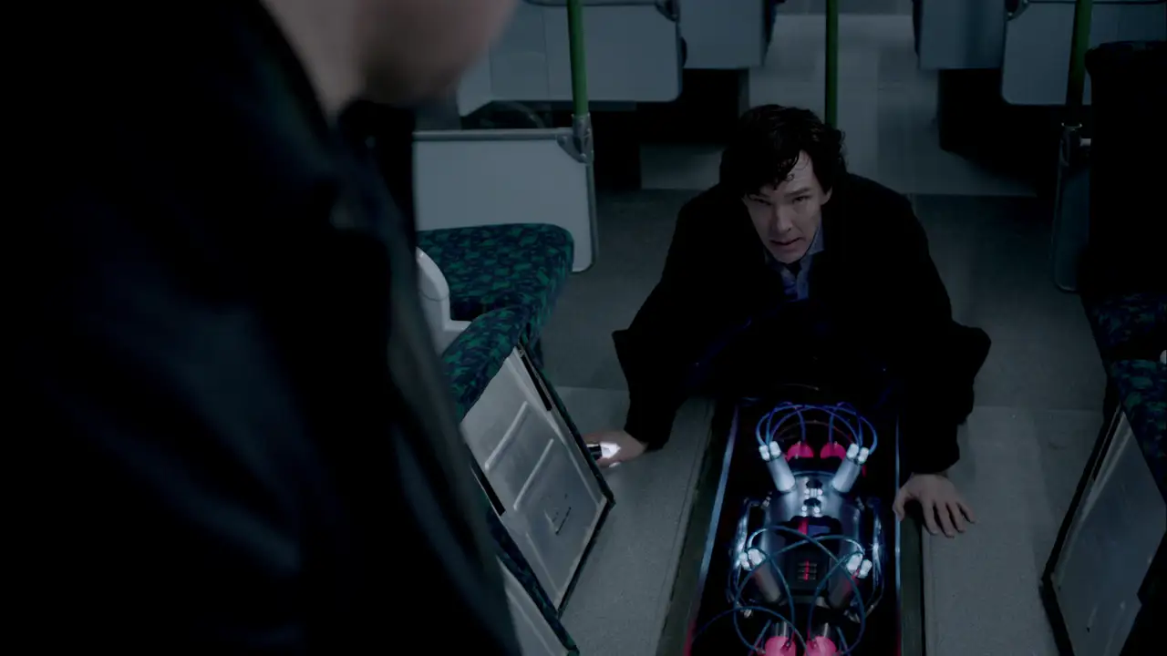 Sherlock pide disculpas y le cuenta la verdad a John