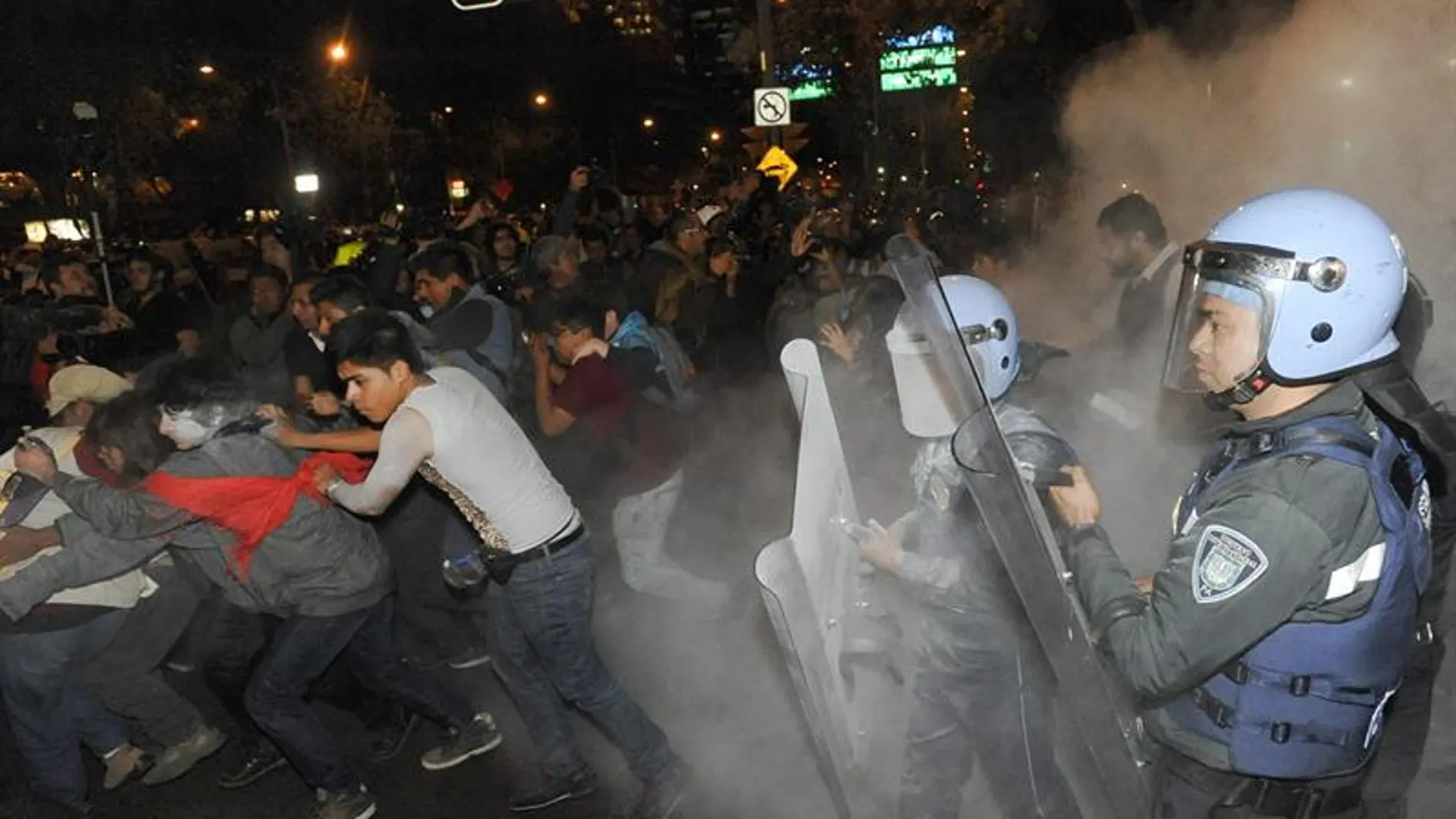 Revueltas en Ciudad de México. Revueltas en Ciudad de México.