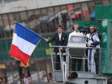 Fernando Alonso da la salida en Le Mans