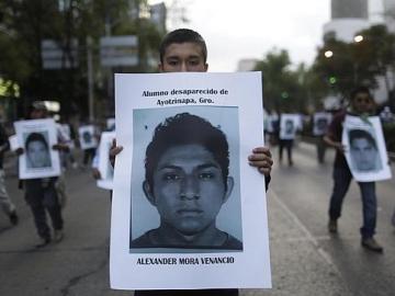 Identifican los restos de uno de los 43 estudiantes desaparecidos en México