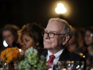 Warren Buffet, segundo más rico del mundo según Bloomberg
