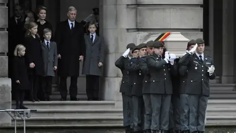 Cortejo fúnebre de la Reina Fabiola Cortejo fúnebre de la Reina Fabiola