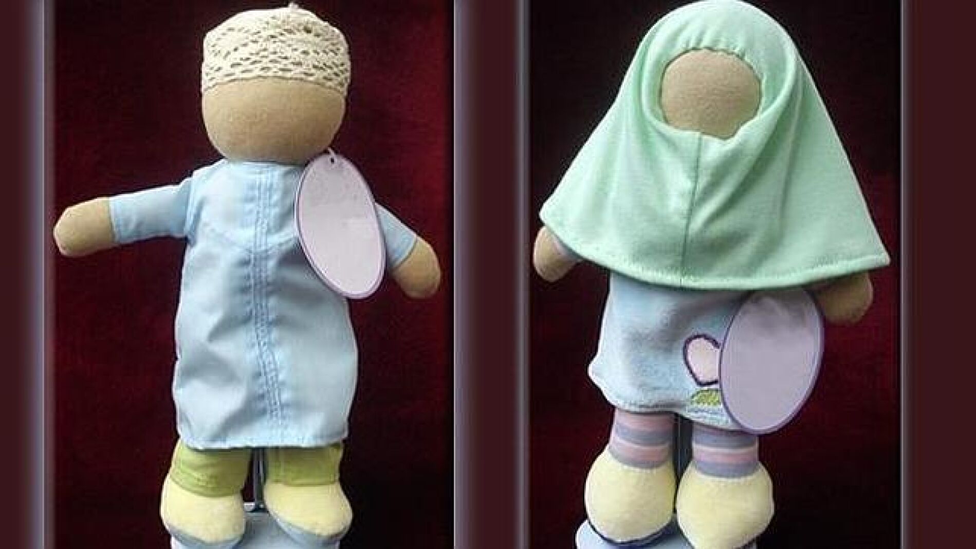 Mu&ntilde;ecos isl&aacute;micos de la serie 'Deenie Doll'.