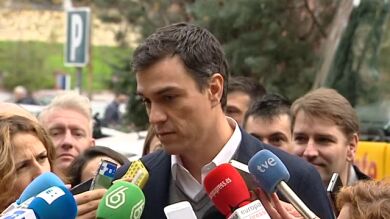 Pedro Sánchez confirma que irá a las primarias y reta a sus compañeros a competir con él