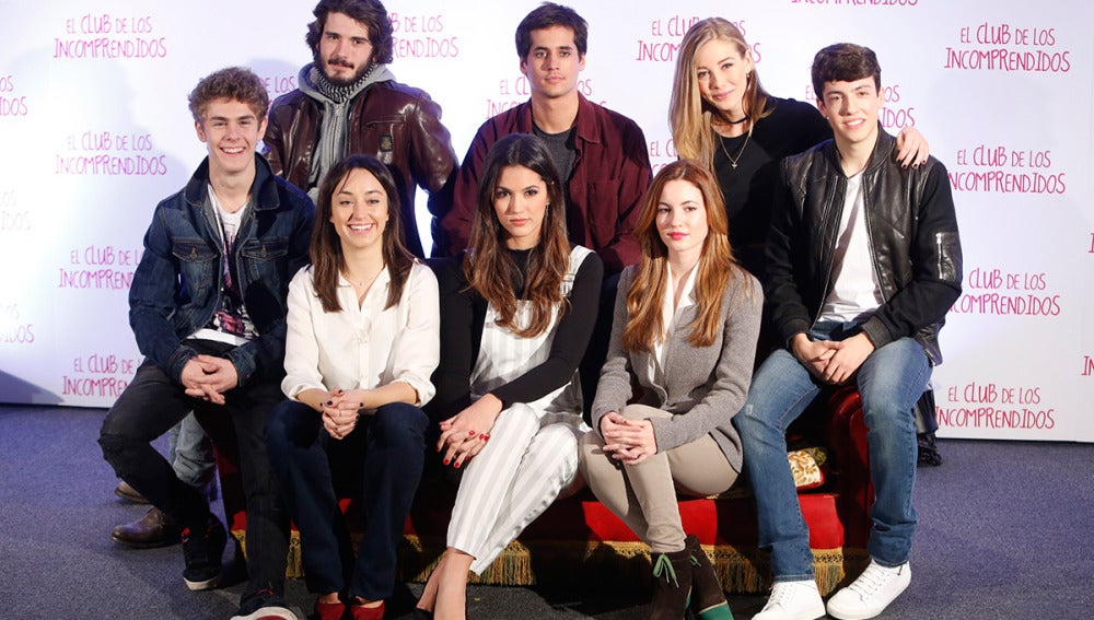 El Club De Los Incomprendidos Pelicula Completa