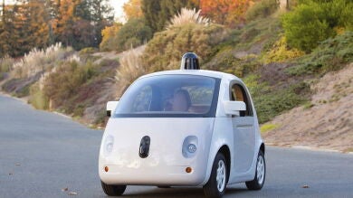 Un vehículo sin conductor de Google, implicado en accidente con heridos leves
