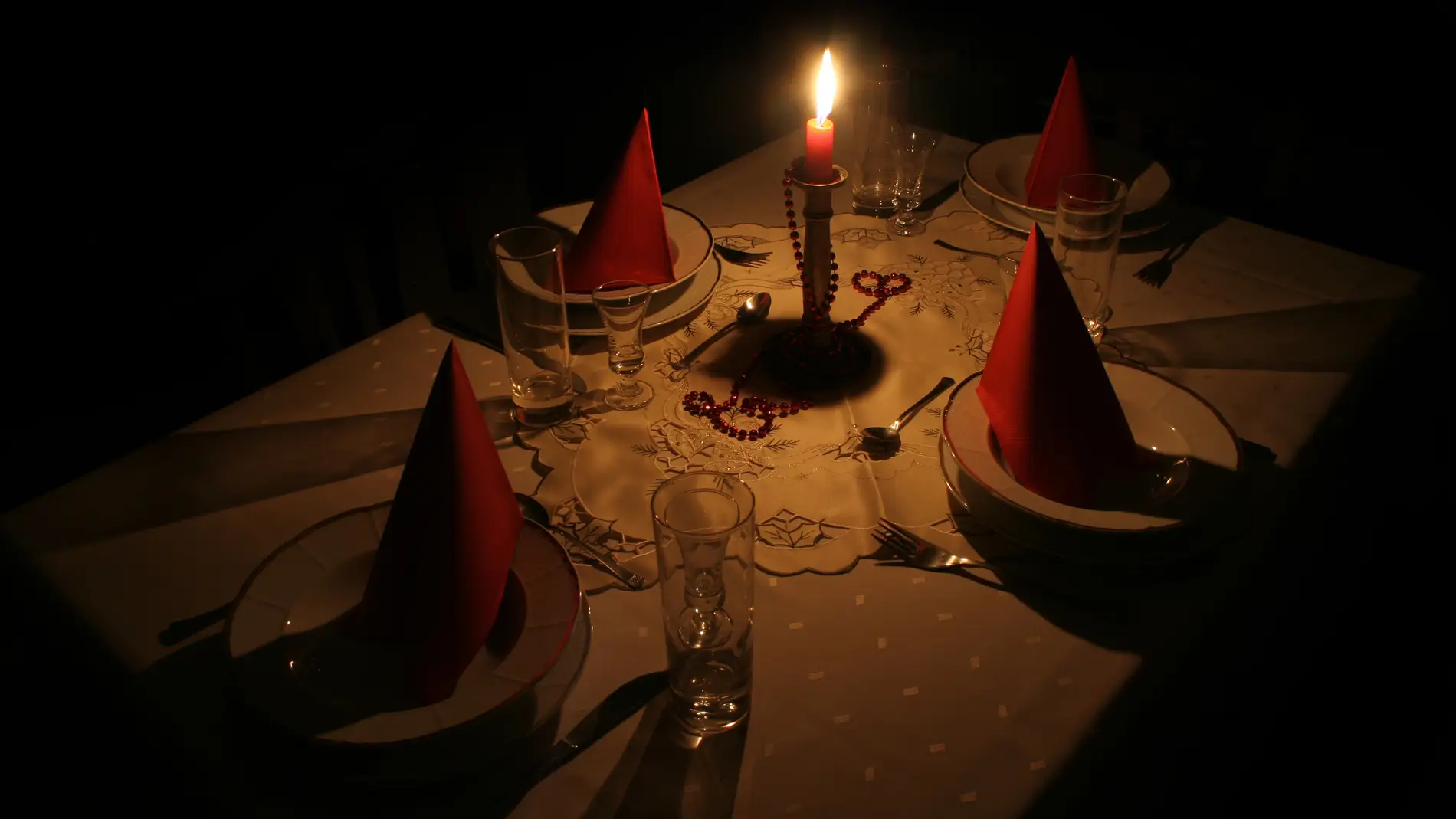 Ya llegó la Nochebuena... Trucos para una cena de 10.