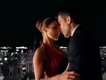Ana y Alberto deciden huir juntos Ana y Alberto deciden huir juntos