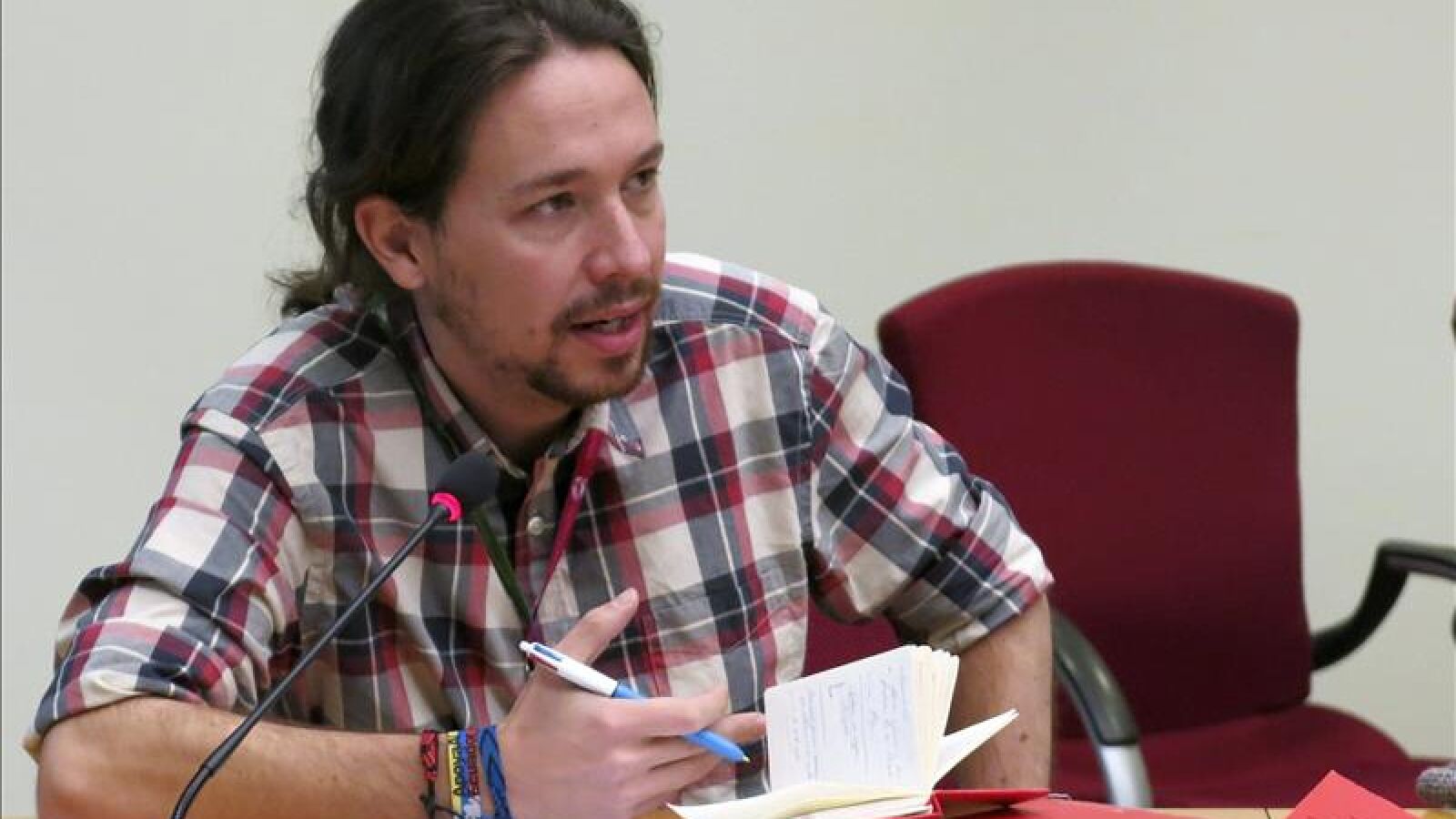Podemos, segunda fuerza en Euskadi a un escaño del PNV, según el Euskobarómetro
