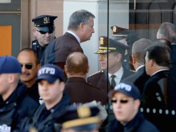 De Blasio, alcalde de Nueva York a su entrada a la iglesia