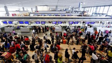 Colas en los aeropuertos