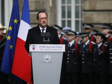 François Hollande en el acto en París