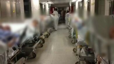 Las urgencias de los hospitales colapsadas por la gripe.