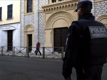 Al menos 11 detenidos en la región de París relacionados con los atentados