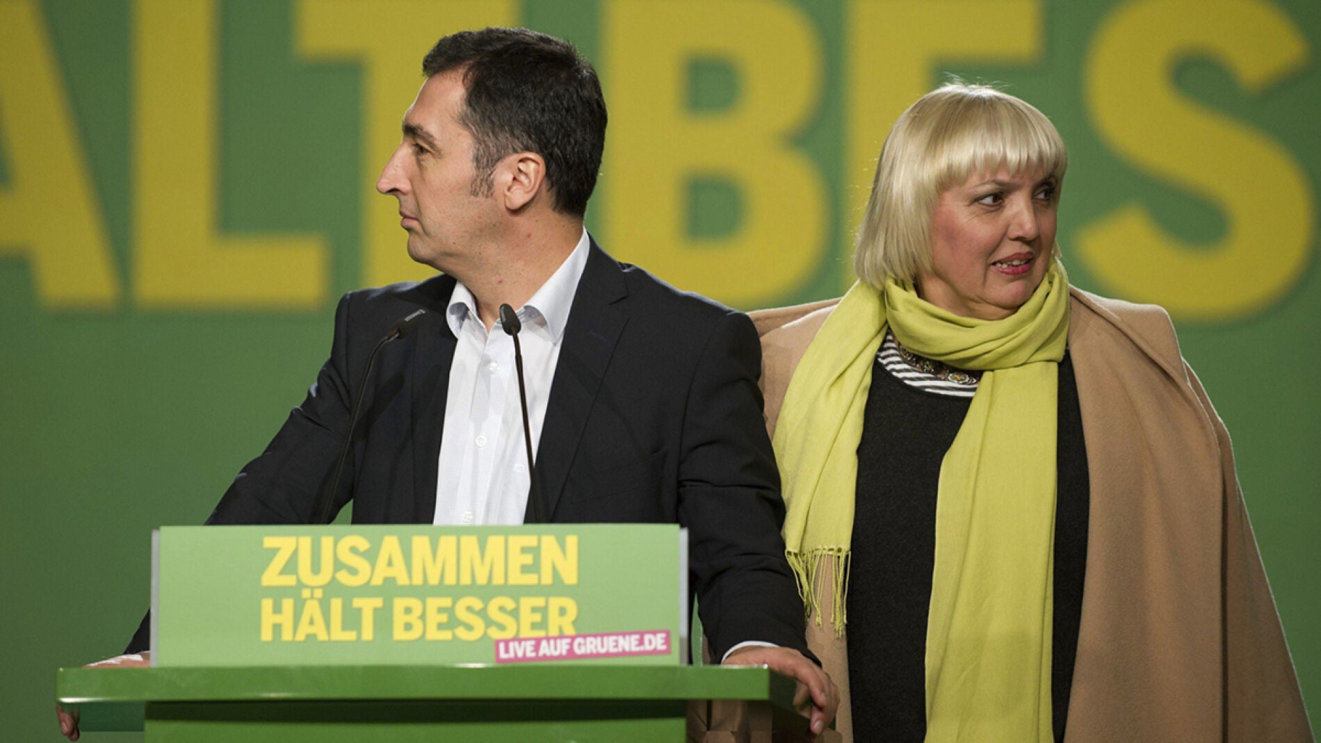 Cem &Ouml;zdemir, l&iacute;der de los Verdes