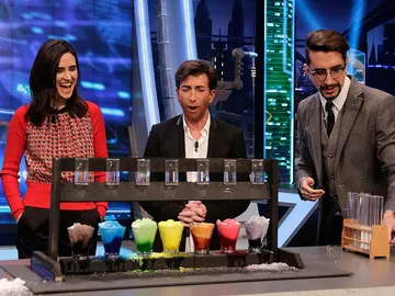Jennifer Connelly, Pablo Motos y Marron en El Hormiguero 3.0 Jennifer Connelly, Pablo Motos y Marron en El Hormiguero 3.0
