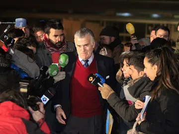 Luis Bárcenas, a su salida de Soto del Real Luis Bárcenas, a su salida de Soto del Real