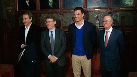 Zapatero y Pedro S&aacute;nchez, en el Ateneo de Madrid