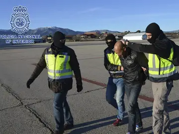 Uno de los yihadistas detenidos en Ceuta Uno de los yihadistas detenidos en Ceuta