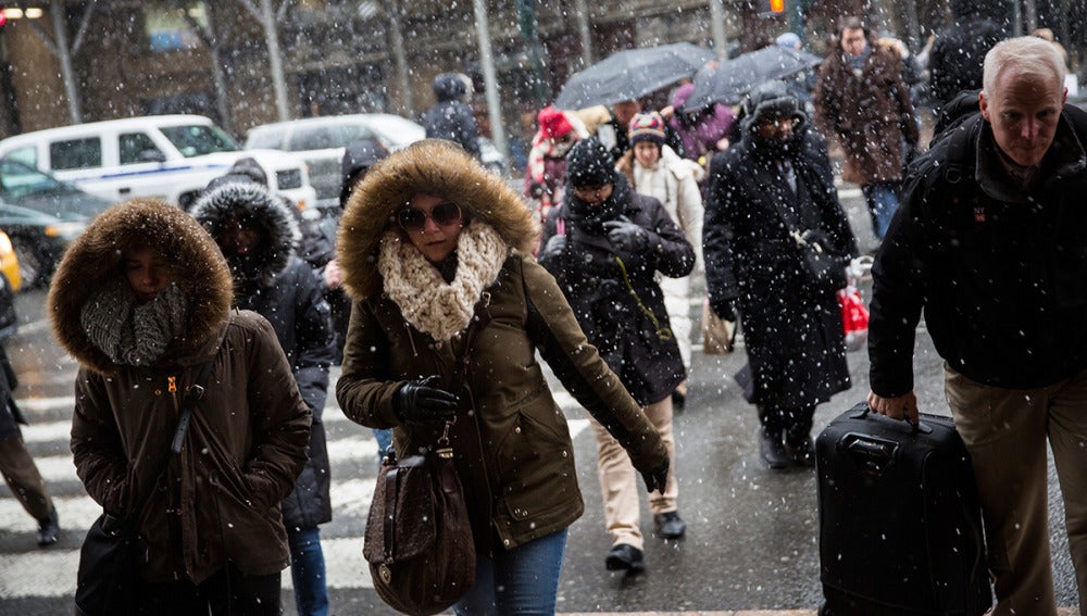 Una tormenta de nieve amenaza Nueva York