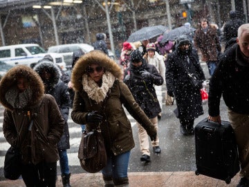 Una tormenta de nieve amenaza Nueva York