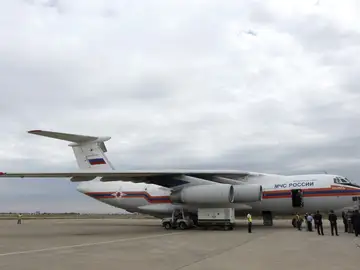 Un avión ruso aterriza en el aeropuerto de Bagdad Un avión ruso aterriza en el aeropuerto de Bagdad