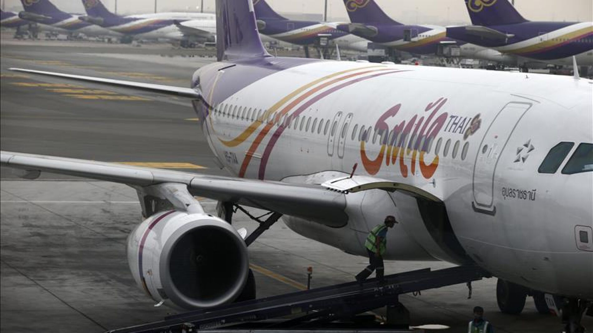 Vista de un avi&oacute;n de la compa&ntilde;&iacute;a Thai Airways.