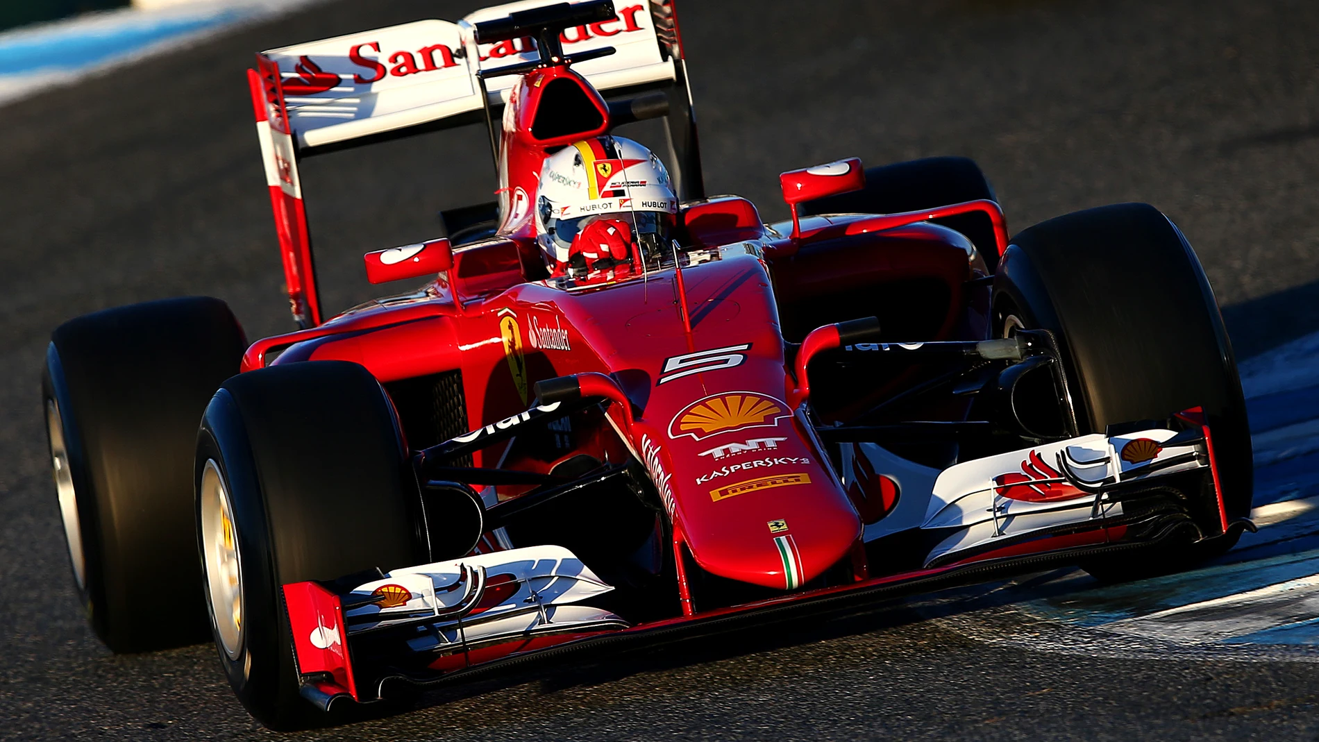 Vettel a bordo del nuevo Ferrari