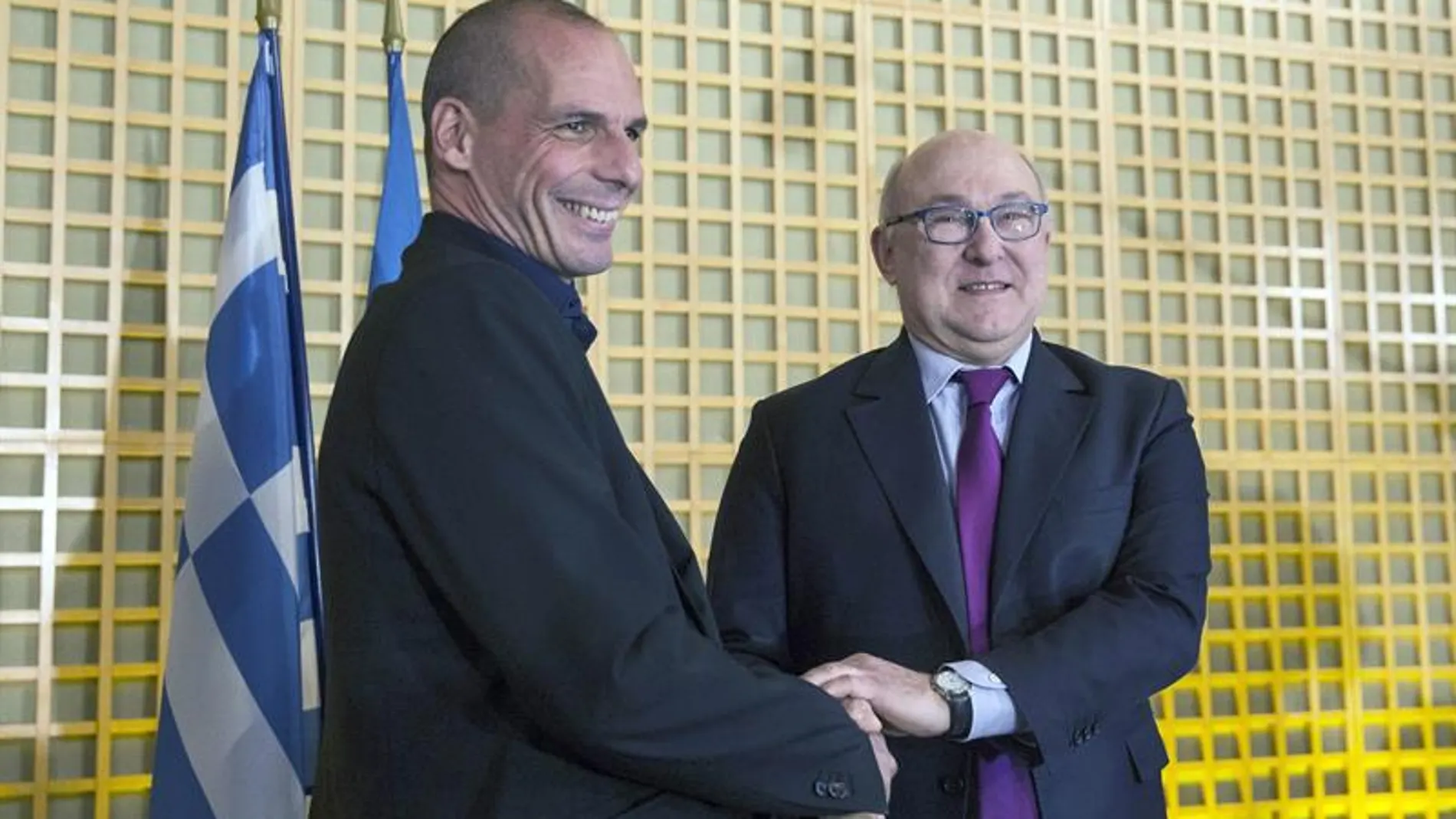 Los ministros de Finanzas de Francia y Grecia Los ministros de Finanzas de Francia y Grecia