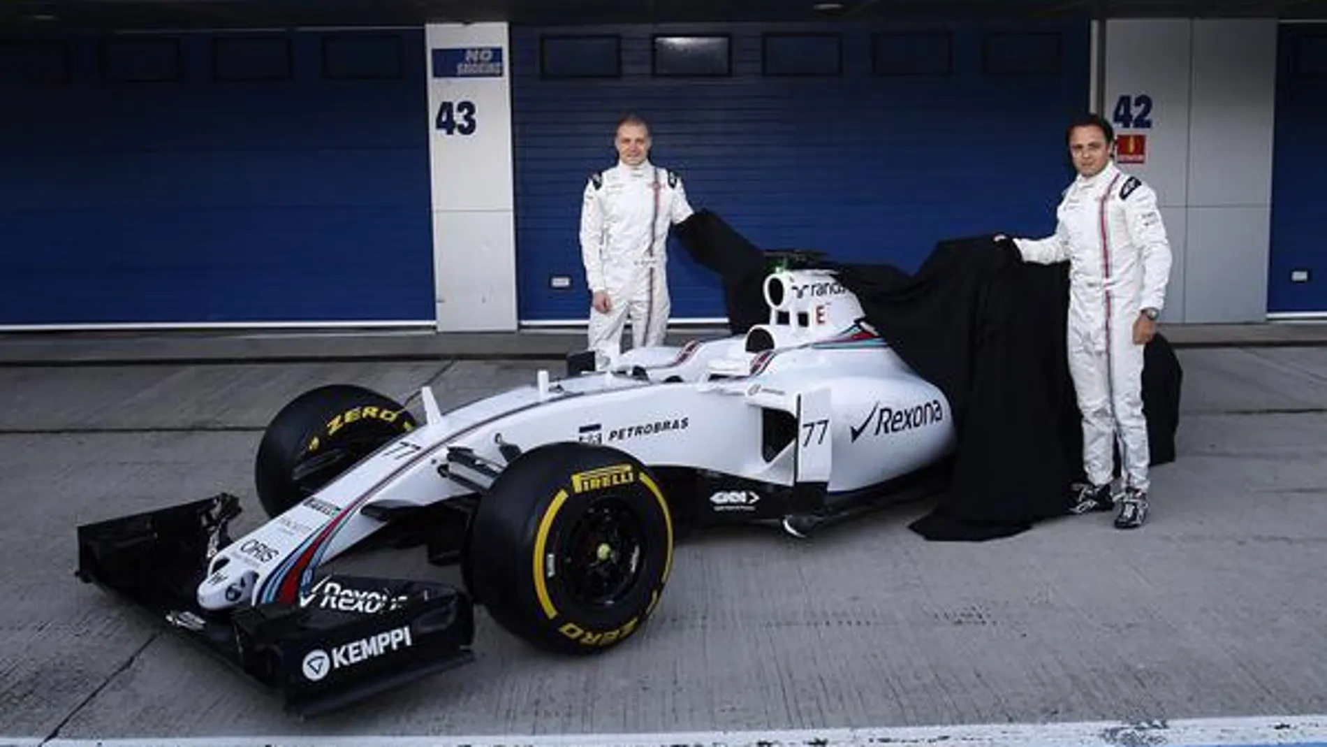 Bottas y Massa con el Williams FW37