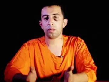 Imagen del piloto jordano Muad Kasaesbe secuestrado por Estado Islámico. Imagen del piloto jordano Muad Kasaesbe secuestrado por Estado Islámico.