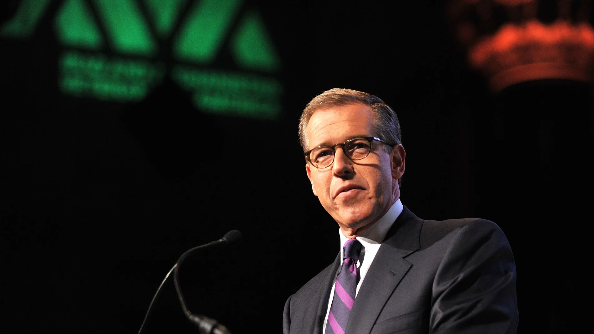 El periodista de la NBC Brian Williams El periodista de la NBC Brian Williams