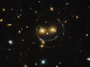 El 'smile' galáctico captado por el telescopio Hubble de la Nasa / ESA El 'smile' galáctico captado por el telescopio Hubble de la Nasa / ESA