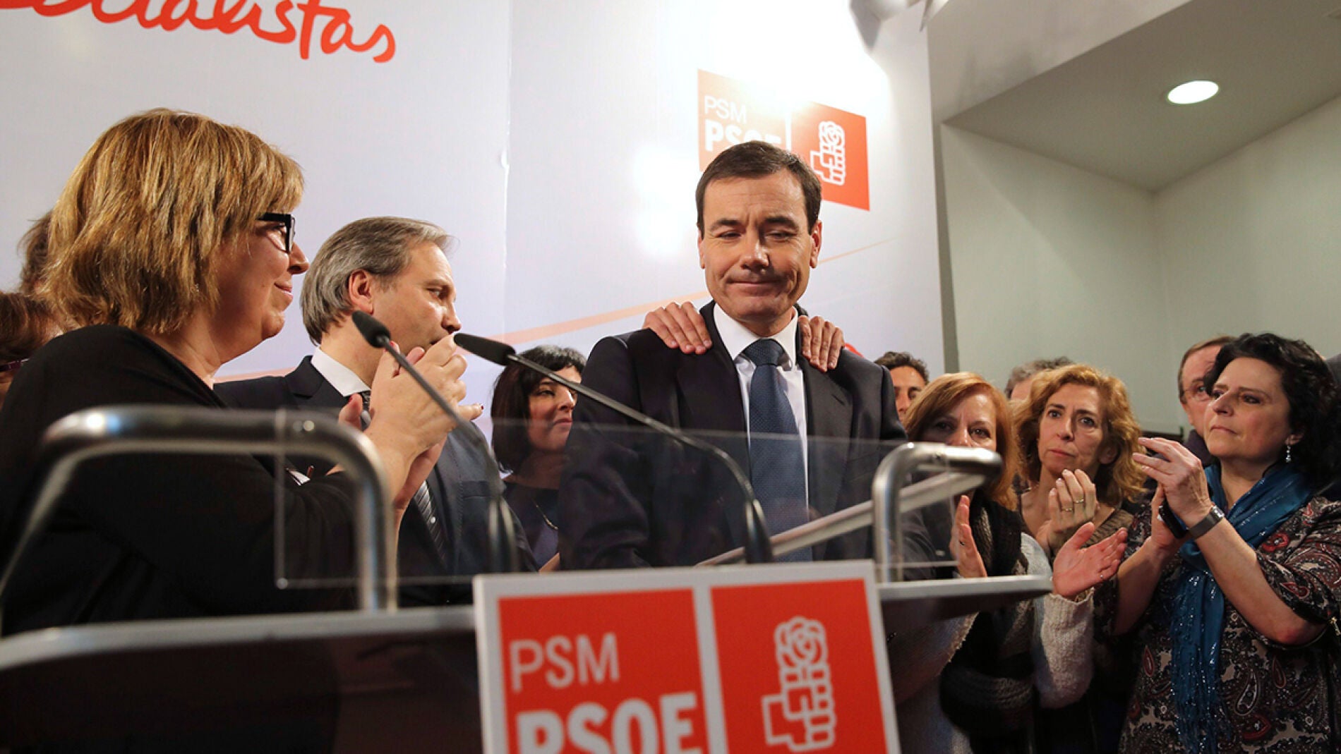 Tom&aacute;s G&oacute;mez, arropado por la federaci&oacute;n madrile&ntilde;a del PSOE