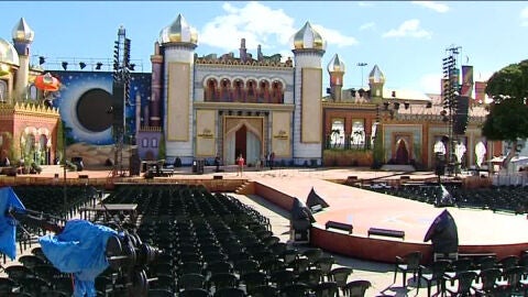 Escenario de la Gala de elecci&oacute;n de la Reina del Carnaval de Las Palmas
