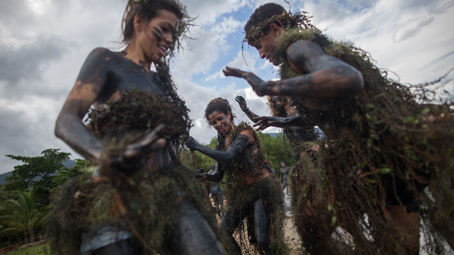  La comparsa de barro, una de las m&aacute;s famosas de la localidad de Paraty
