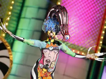 La modelo Idaira Bujeda, con la fantasía 'La mala educación' La modelo Idaira Bujeda, con la fantasía 'La mala educación'