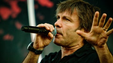 Bruce Dickinson, cantante de Iron Maiden.