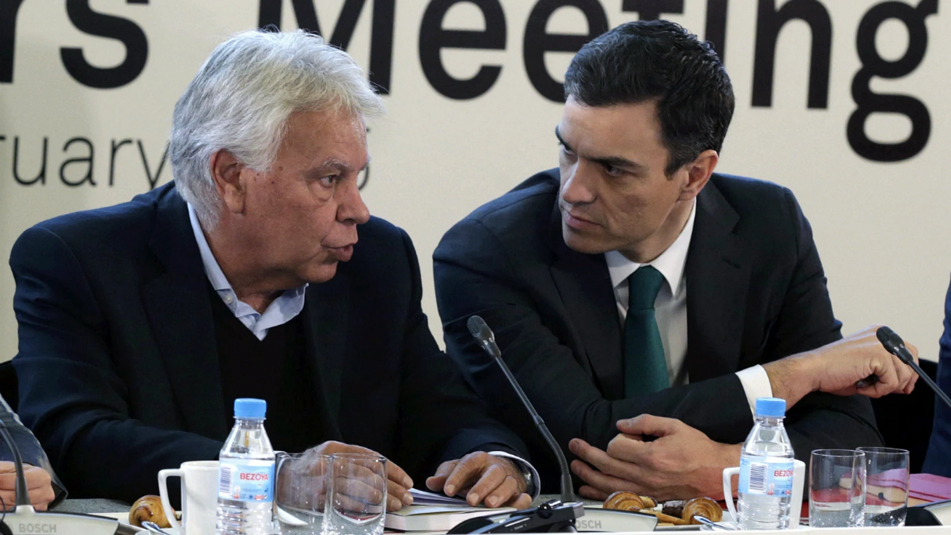 Felipe González, junto a Pedro Sánchez Felipe González, junto a Pedro Sánchez
