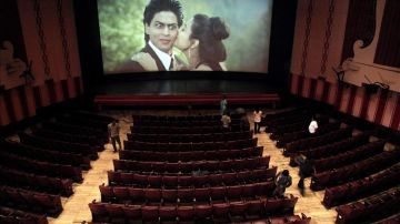Sala de cine de Bombay en la que se proyecta 'DDLJ'