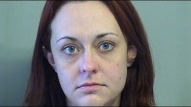 Una mujer intenta castrar a su novio a mordiscos en Estados Unidos
