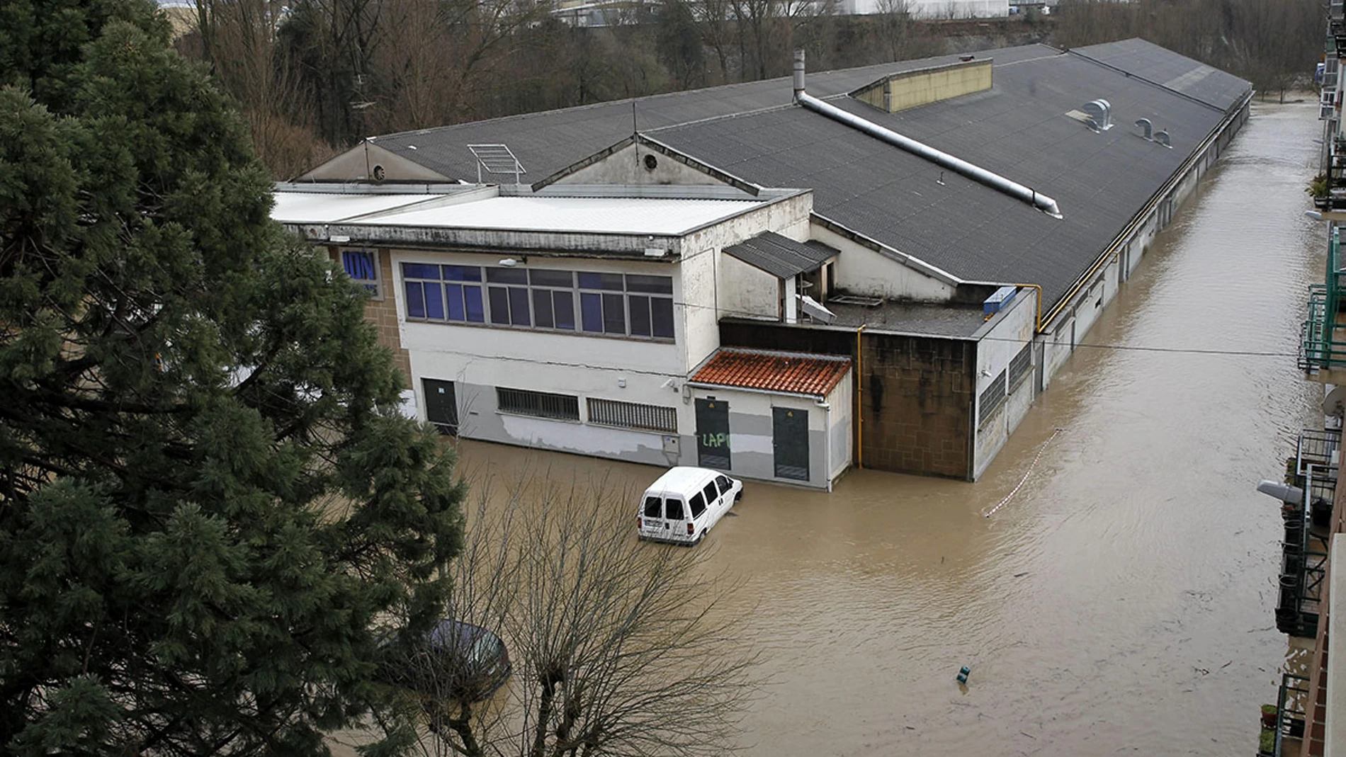 El río Ulzama desbordado El río Ulzama desbordado