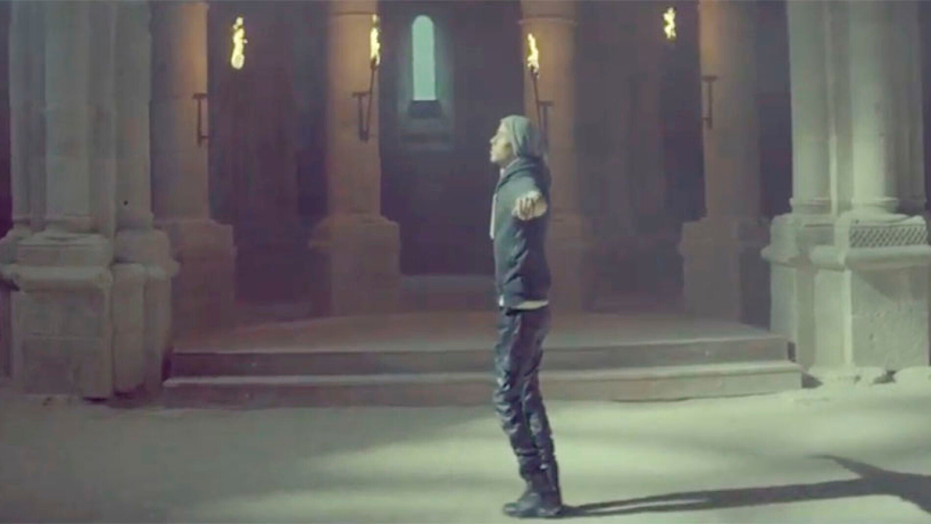 Enrique Iglesias en el Mosteiro de Carboeiro