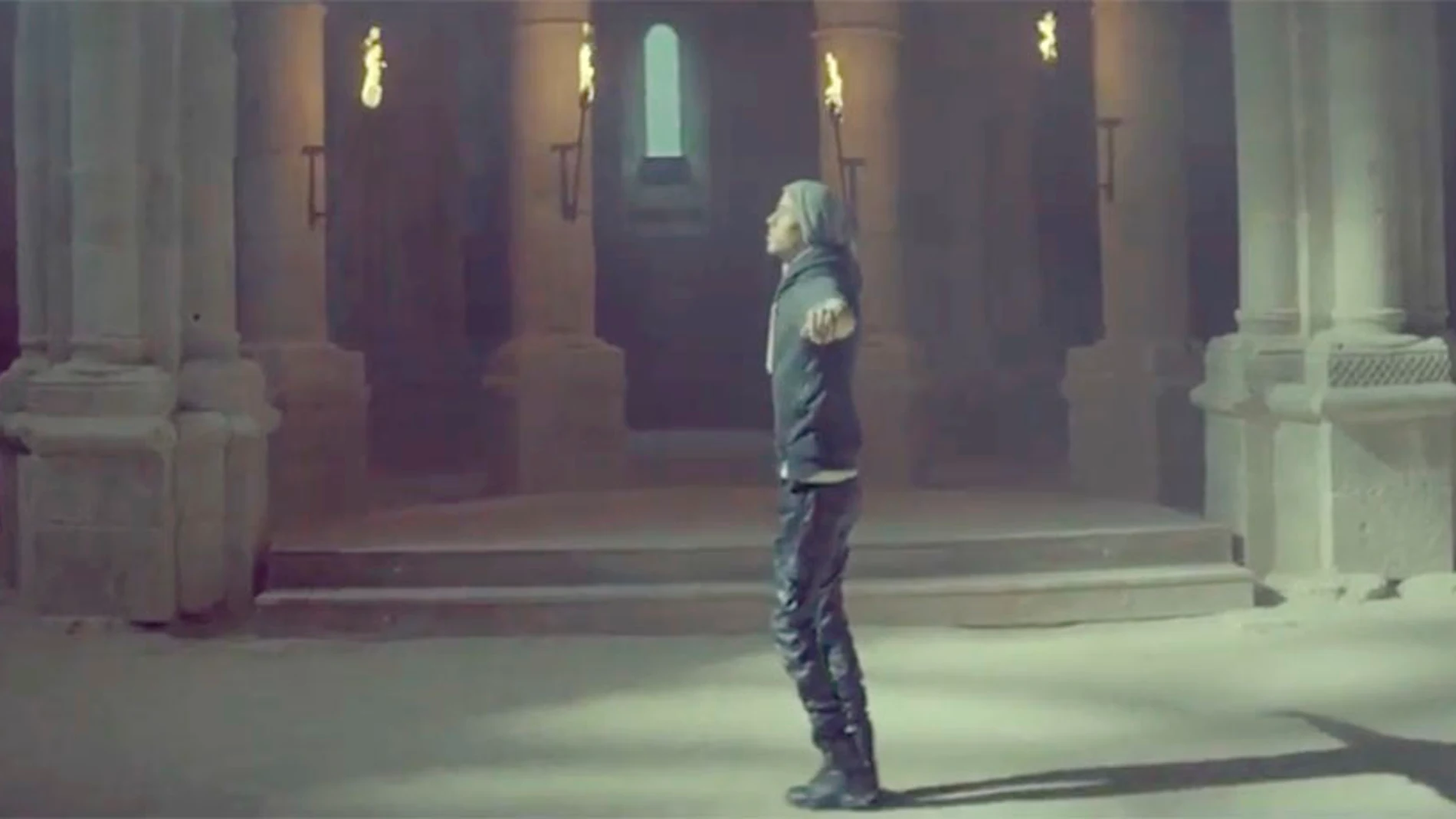 Enrique Iglesias en el Mosteiro de Carboeiro Enrique Iglesias en el Mosteiro de Carboeiro