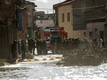 Los bomberos, en Boquiñeni Los bomberos, en Boquiñeni