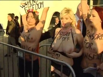 Femen protesta contra el dueño de Facebook