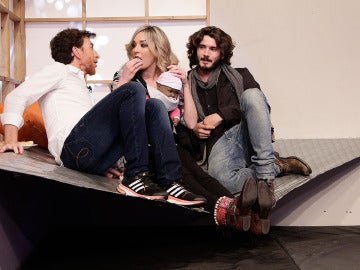 Anna Simon, Pablo Motos y Yon González en El Hormiguero 3.0